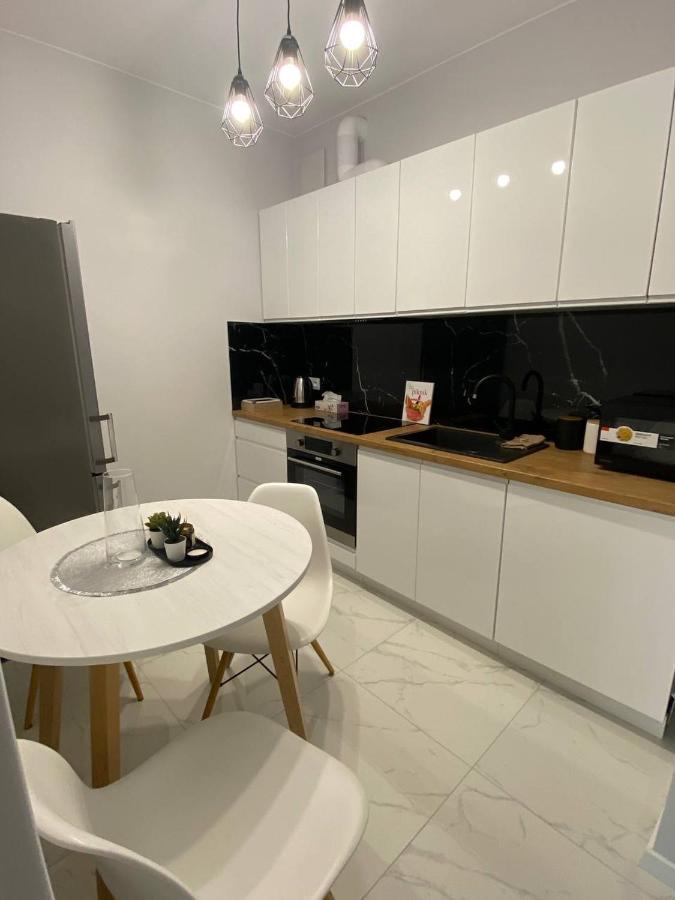 Apartment Mokotow Blisko Lotniska Chopina Варшава Экстерьер фото